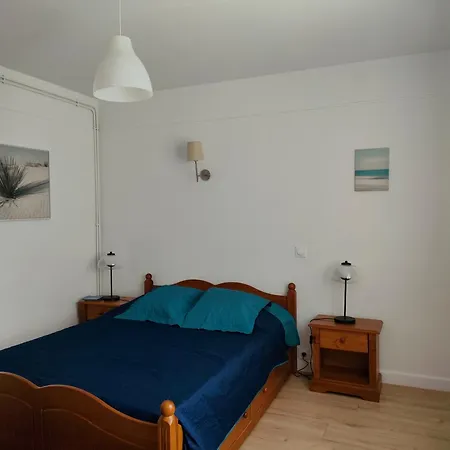 Apartamento T3 A 200m De La